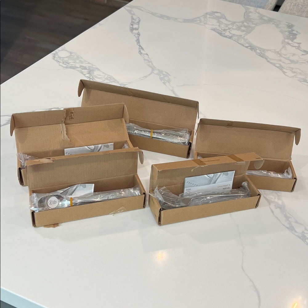 Princess House 20pc Silverware.